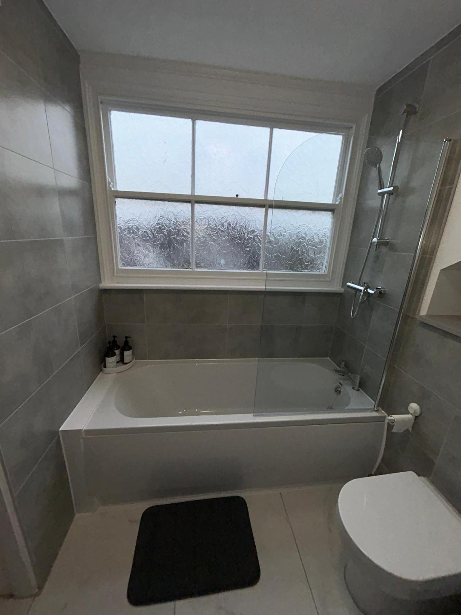 Brand New Modern Steps From Quays Apartamento Gloucester